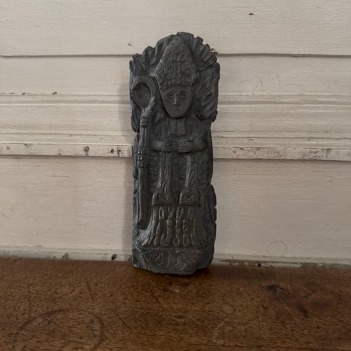 Sculpture sur ardoise de Saint Lézin évêque d'Angers M3634