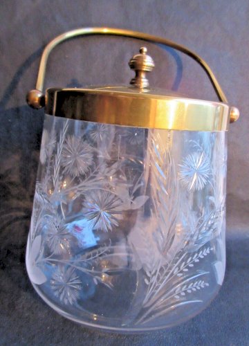 Seau à biscuits Art Nouveau, pot en cristal ciselé de blé, armature métal doré