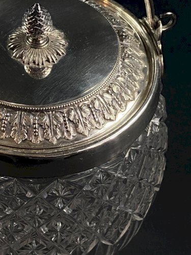 Seau à biscuits cristal taillé Baccarat Saint Louis monture métal argenté Empire