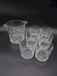 Matching ice bucket with 6 glasses