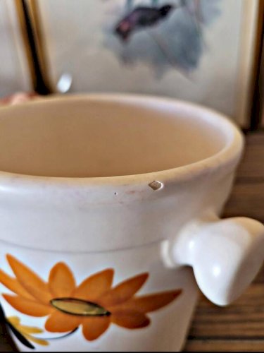 Seau à glace, glaçons en céramique des Poteries du Marais, décor fleurs