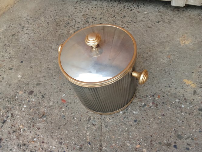 Seau à glace vintage en métal doré et argenté 