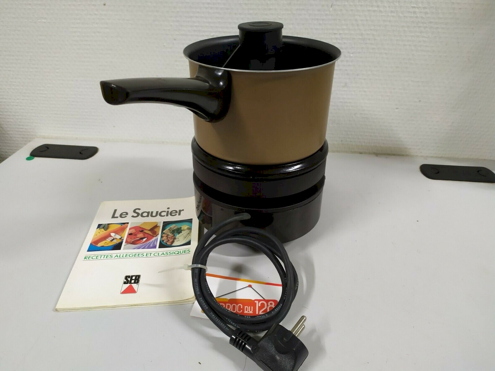 Seb Le saucier Minuterie livre de recette Fonctionne