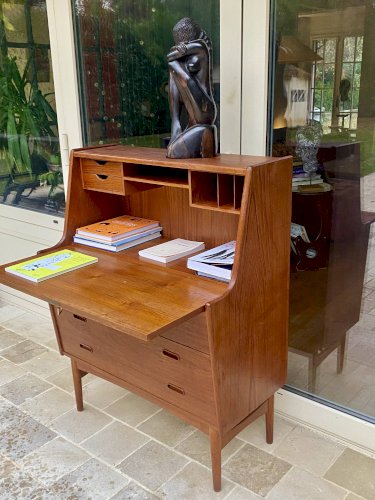 Secrétaire / bureau danois modèle 37 par Arne Wahl Iversen pour Vinde Møbe