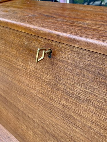 Secrétaire / bureau danois modèle 37 par Arne Wahl Iversen pour Vinde Møbe