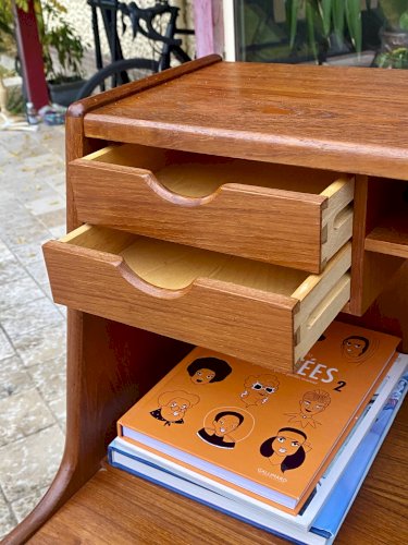 Secrétaire / bureau danois modèle 37 par Arne Wahl Iversen pour Vinde Møbe