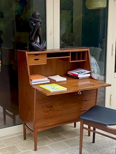 Secrétaire / bureau danois modèle 37 par Arne Wahl Iversen pour Vinde Møbe