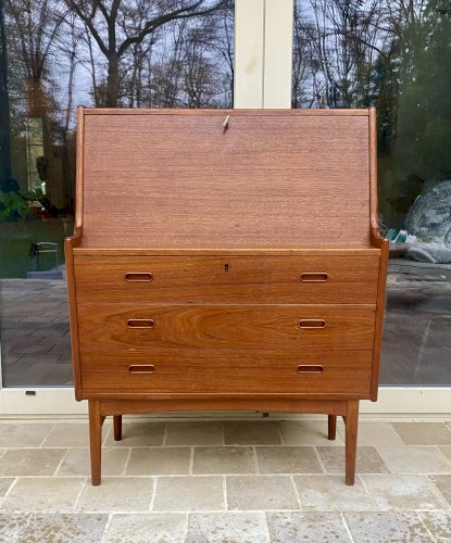 Secrétaire / bureau danois modèle 37 par Arne Wahl Iversen pour Vinde Møbe