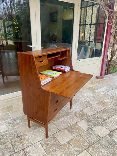 Secrétaire / bureau danois modèle 37 par Arne Wahl Iversen pour Vinde Møbe