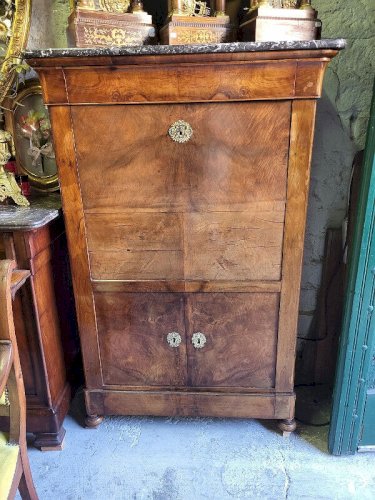 SECRETAIRE D' EPOQUE RESTAURATION EN NOYER DU XIX ème SIECLE