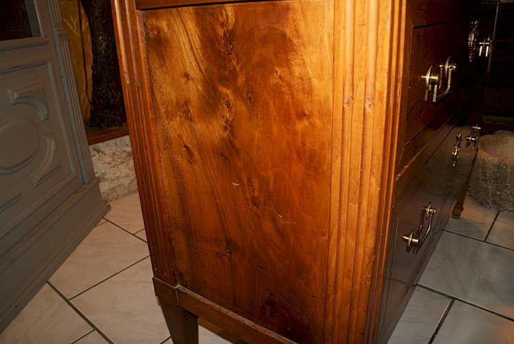 Secrétaire en acajou blond d’époque Louis XVI