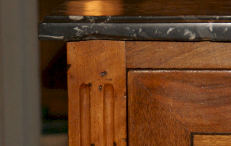 Secrétaire en acajou blond d’époque Louis XVI