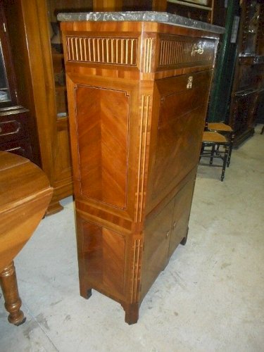 SECRETAIRE MARQUETE LOUIS XVI PLATEAU MARBRE DU XIX ème SIECLE