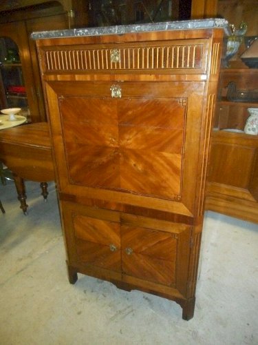 SECRETAIRE MARQUETE LOUIS XVI PLATEAU MARBRE DU XIX ème SIECLE