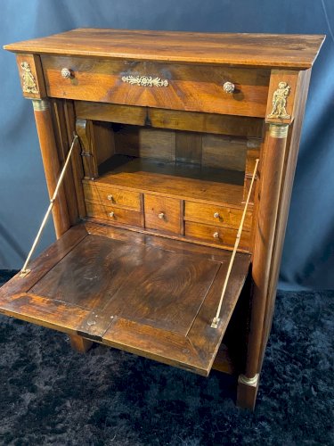 Secrétaire noyer massif à colonnes détachées ornement bronze Empire Restauration