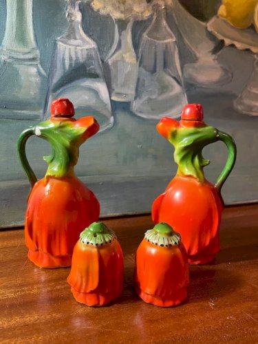 Sel poivre huile vinaigre XIXème en biscuit