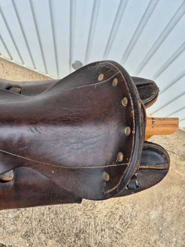 SELLE DE CHEVAL MILITAIRE FRANCAIS 1888