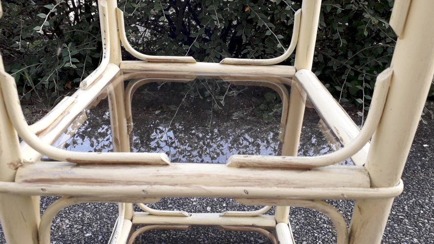 Sellette étagère en rotin