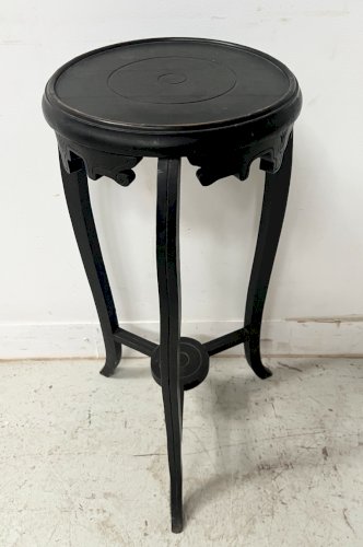 Sellette ronde de style Napoléon en poirier noirci XX siècle