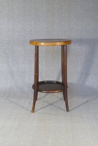Sellette, table d'appoint par KOHN, vers 1910 bistrot bois-courbé - no Thonet -