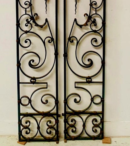 Séparation a deux vantaux en fer forgé XX siècle