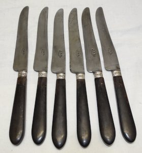 -SERIE 6 COUTEAUX MANCHES BOIS PEINT LAMES GRAVEES CBB GARANTI VIROLES ARGENT  D