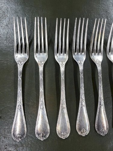 SERIE DE 12 FOURCHETTES DE TABLE CHRISTOFLE EN METAL ARGENTE