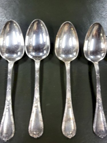 SERIE DE 12 GROSSES CUILLERES CHRISTOFLE RUBANS CLOCHETTES EN METAL ARGENTE