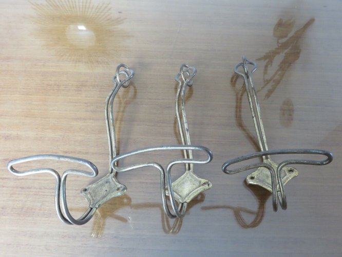 SERIE DE 3 PATERES  ASTROLABE  MURALES DOUBLES EN METAL DORE ANNEES 50 60