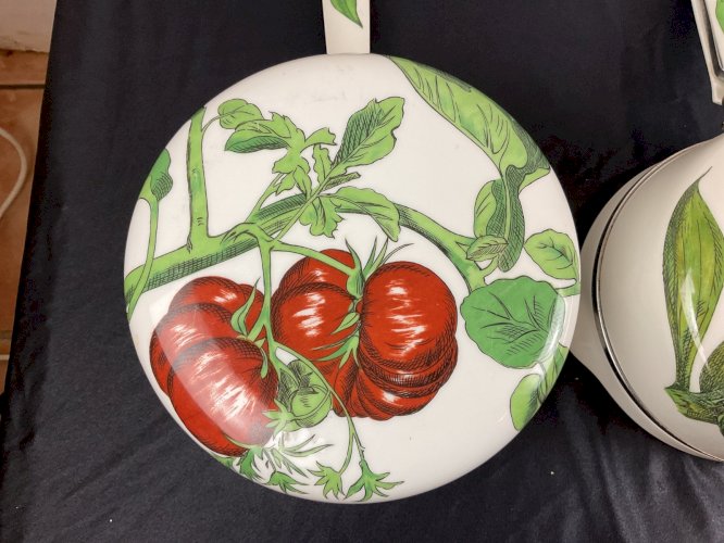 SERIE DE 4 CASSEROLES EN PORCELAINE DE PARIS ALUMINITE FRUGIER LIMOGES