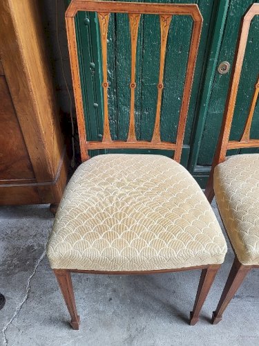 SERIE DE 4 CHAISES DIRECTOIRE EN MARQUETERIE ET MERISIER