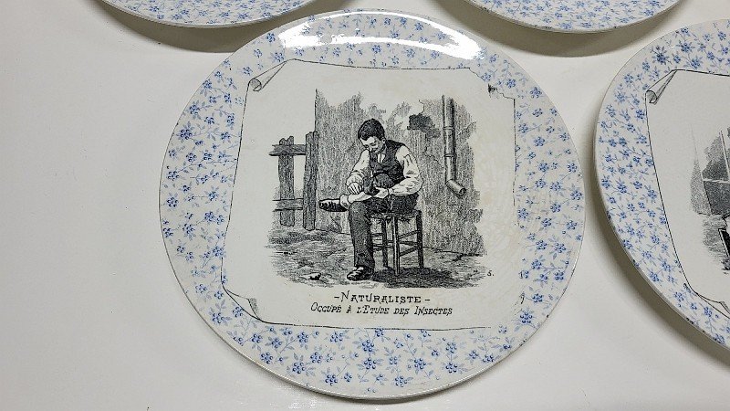 SERIE DE 5 ASSIETTES SUR LES METIERS U et C SARREGUEMINES PERSE G
