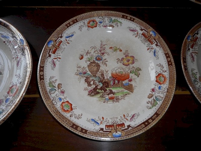 SERIE DE 6 ASSIETTES BROWN FIELD DETROIT IVORY