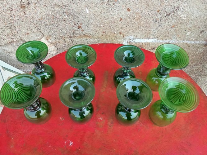  Série de huit verre a vin blanc Römer vintage 