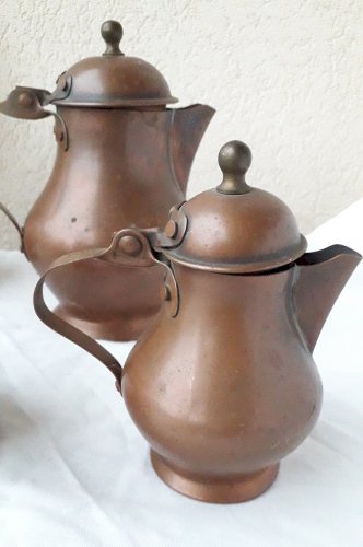 Série de pichets mesures en cuivre