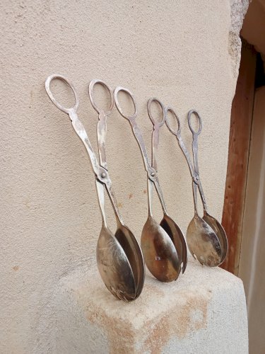 Série de quatre pinces à salade vintage 