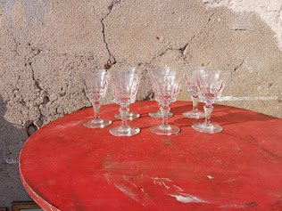 Série de sept verres à pied en cristal de Baccarat