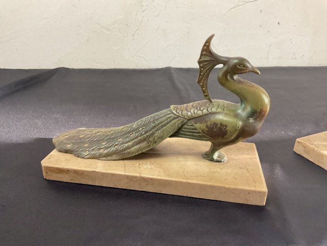 serre livres bronze d art et marbre art déco animalier  paon