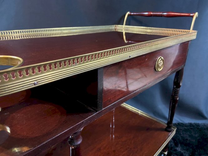 Servante roulante, bar chariot, bar rolling en bois vernis acajou et laiton 1970