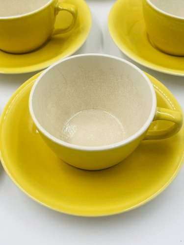 Service 10 tasses jaune Boch Belgique vintage