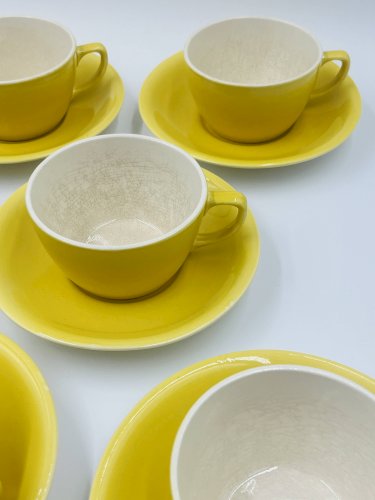 Service 10 tasses jaune Boch Belgique vintage