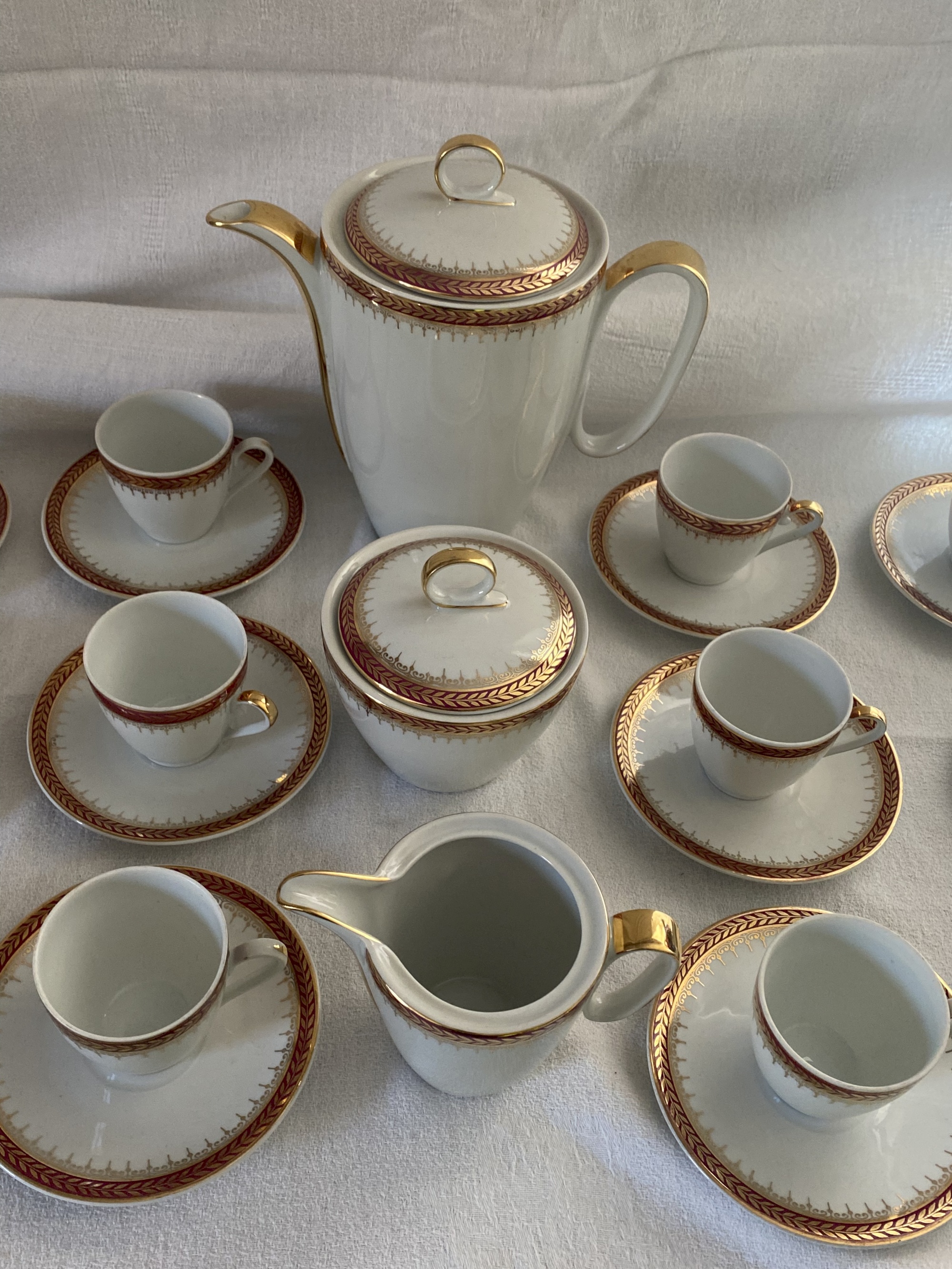 Service à Café En Porcelaine De Limoges , Décor Réalisé