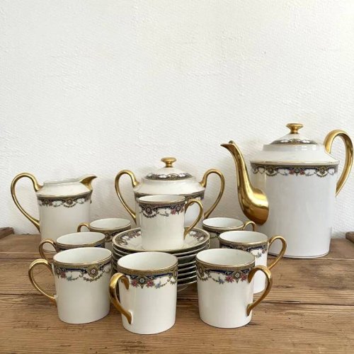 Service à café en porcelaine fine