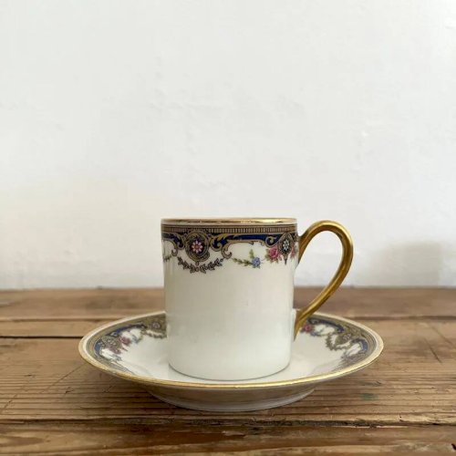 Service à café en porcelaine fine