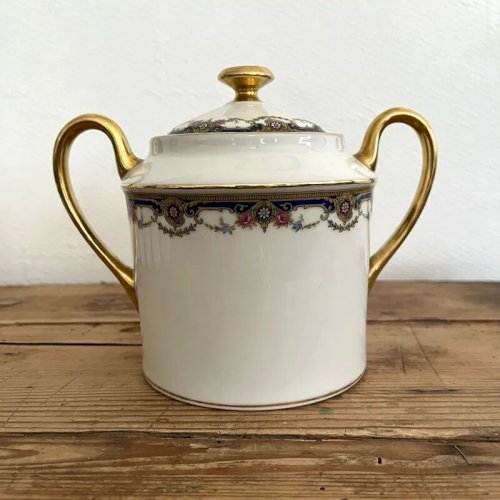 Service à café en porcelaine fine