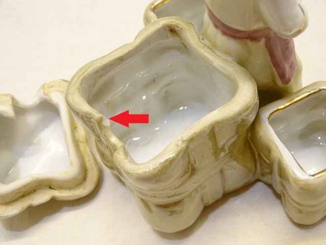 -SERVICE A CONDIMENTS STYLE ORIENTAL SALIERE POIVRIERE MOUTARDIER PORCELAINE   D