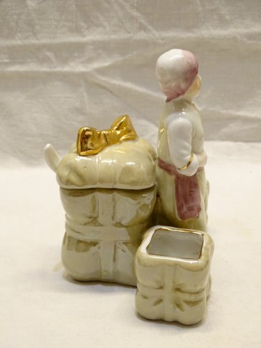 -SERVICE A CONDIMENTS STYLE ORIENTAL SALIERE POIVRIERE MOUTARDIER PORCELAINE   D