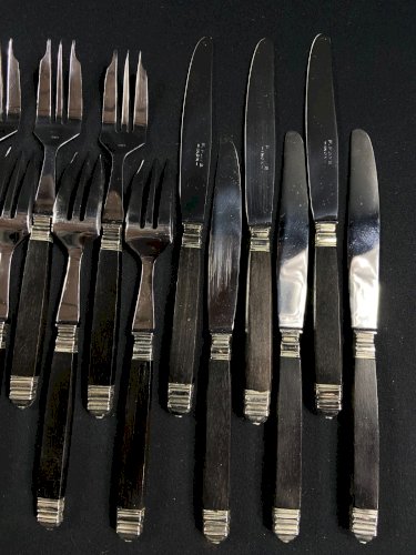 Service à dessert, entremets manche bois style Art déco couteau fourchette pelle