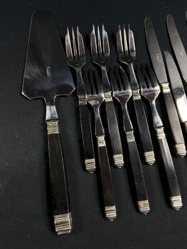 Service à dessert, entremets manche bois style Art déco couteau fourchette pelle