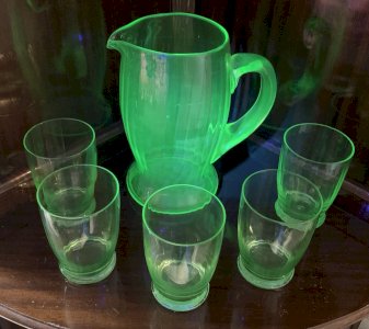 service à eau en verre soufflé ouraline uralin 1900's